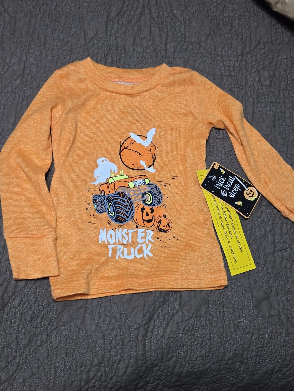 🎃boy's or girl’s Halloween pajama top, Monster Truck, toddler kid 2T  NEW